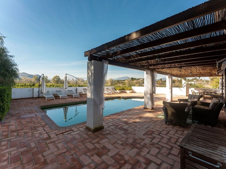 Villa for Sale in Alhaurín El Grande, Malaga 42