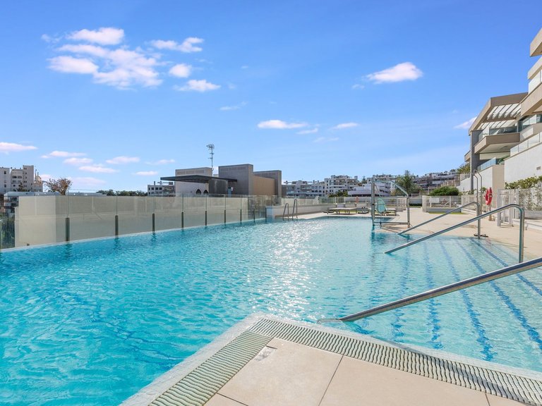 Apartment for Sale in Estepona, Malaga 40