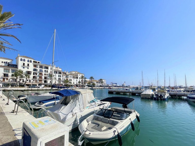 Apartment for Sale in La Duquesa, Malaga 17
