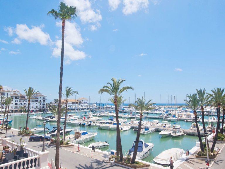 Apartment for Sale in La Duquesa, Malaga 4