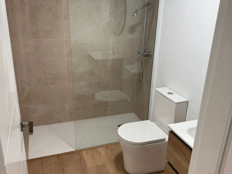 Apartment for Sale in El Pinillo, Malaga 15