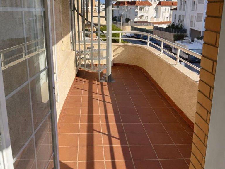 Apartment for Sale in El Pinillo, Malaga 3