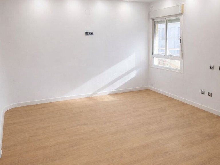 Apartment for Sale in El Pinillo, Malaga 6