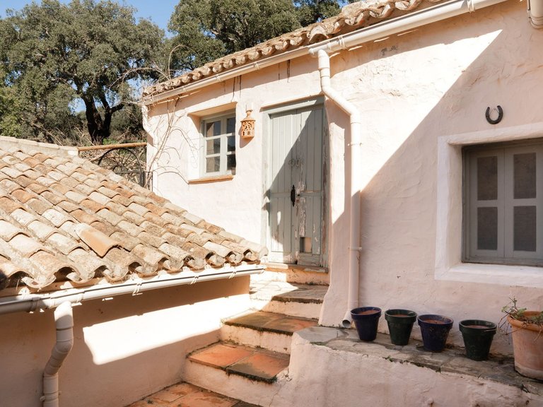 Villa for Sale in Estepona, Malaga 14
