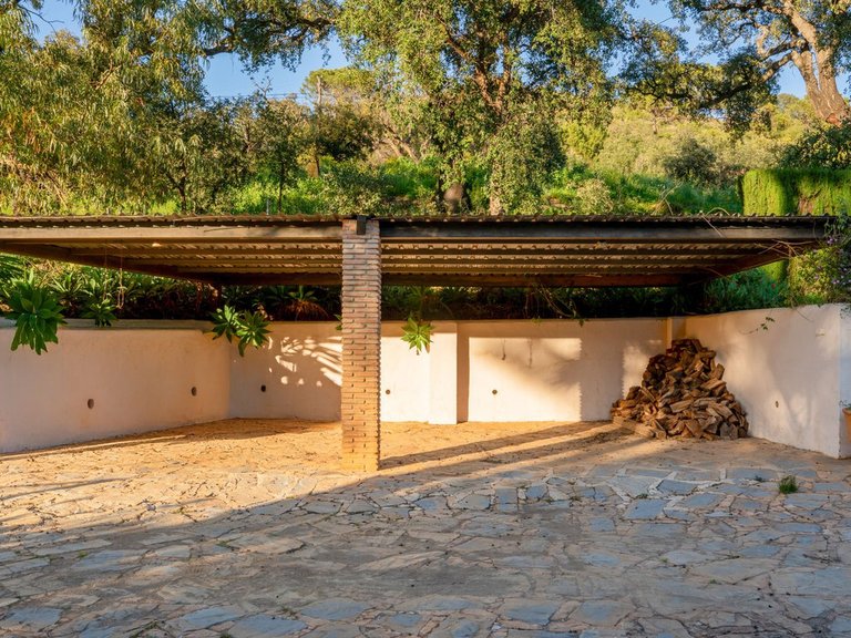 Villa for Sale in Estepona, Malaga 18