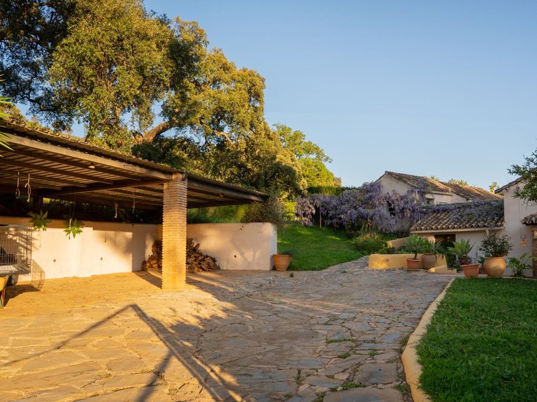 Villa for Sale in Estepona, Malaga 19