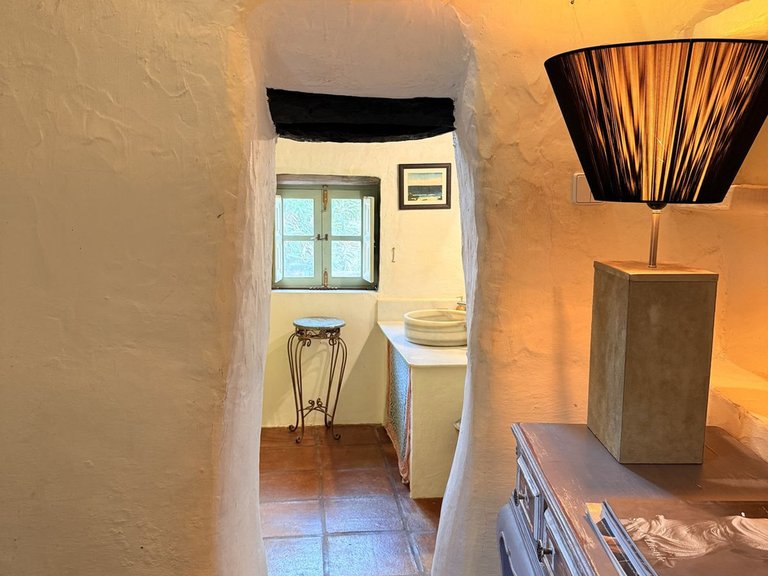 Villa for Sale in Estepona, Malaga 27