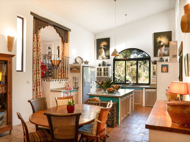 Villa for Sale in Estepona, Malaga 8