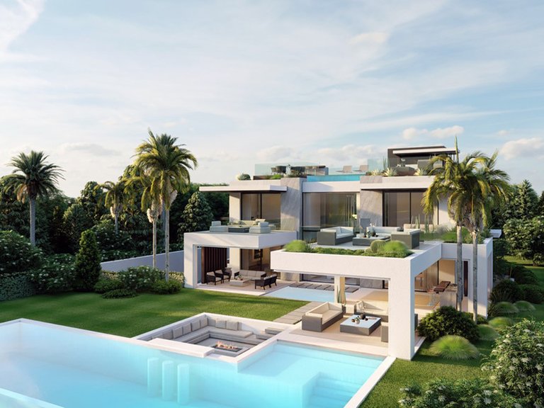 Villa for Sale in The Golden Mile, Malaga 4