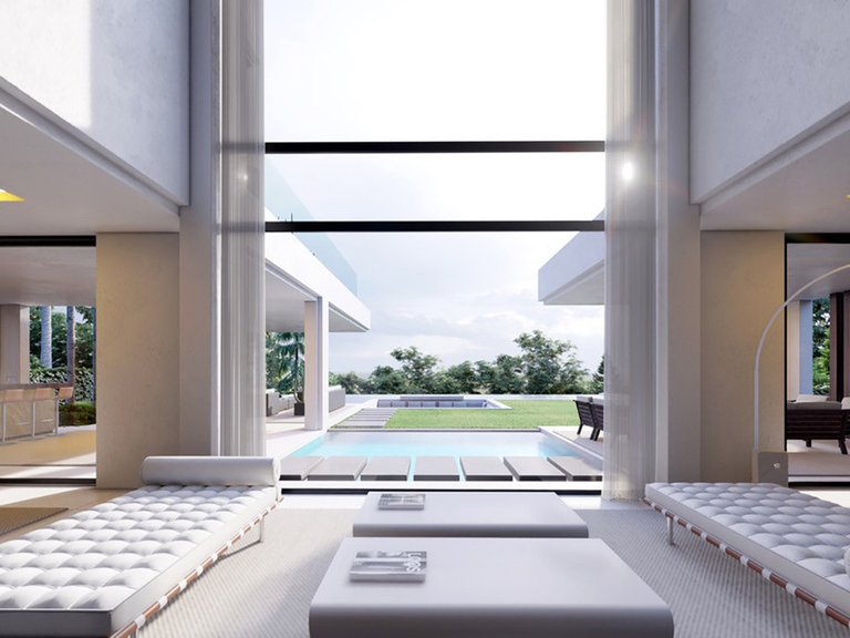 Villa for Sale in The Golden Mile, Malaga 5