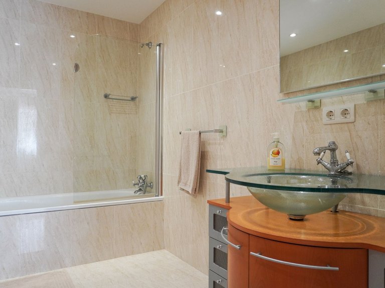 Villa for Sale in Cerros Del Aguila, Malaga 24