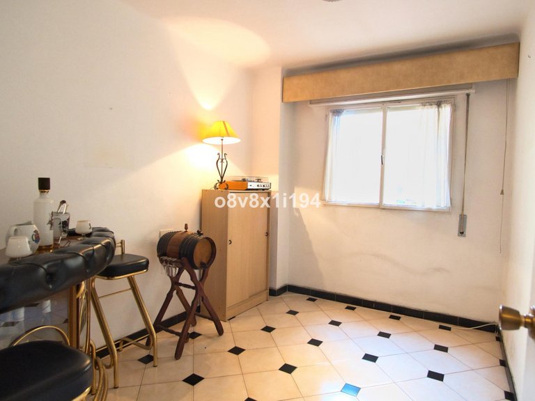 Apartment for Sale in Málaga, Malaga 15