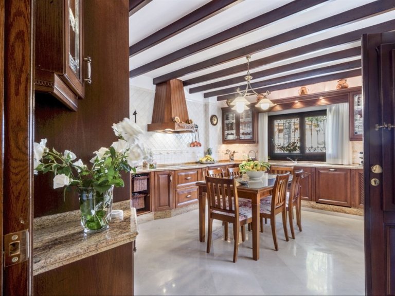 Villa for Sale in Alhaurín El Grande, Malaga 14