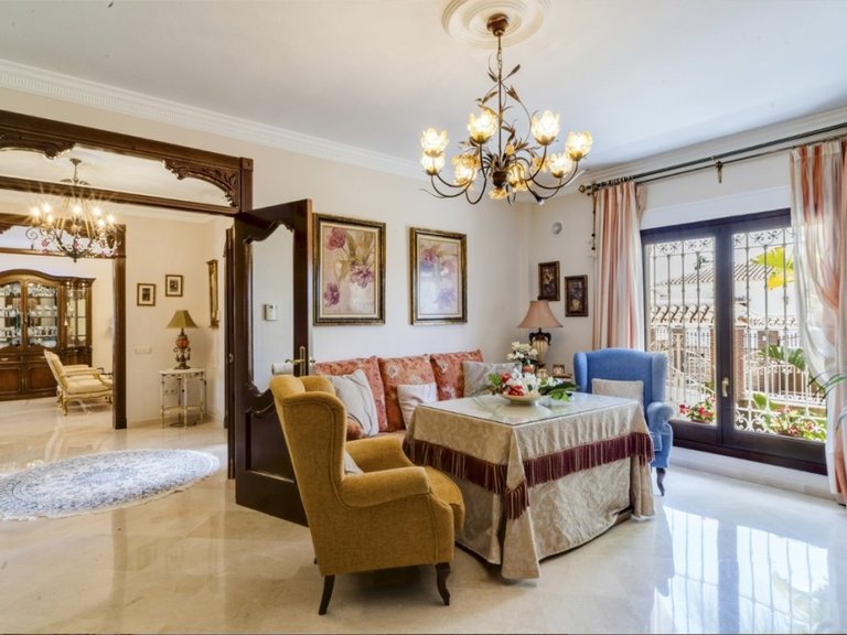 Villa for Sale in Alhaurín El Grande, Malaga 16