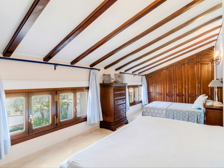 Villa for Sale in Alhaurín El Grande, Malaga 28