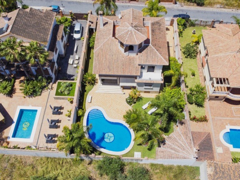 Villa for Sale in Alhaurín El Grande, Malaga 3