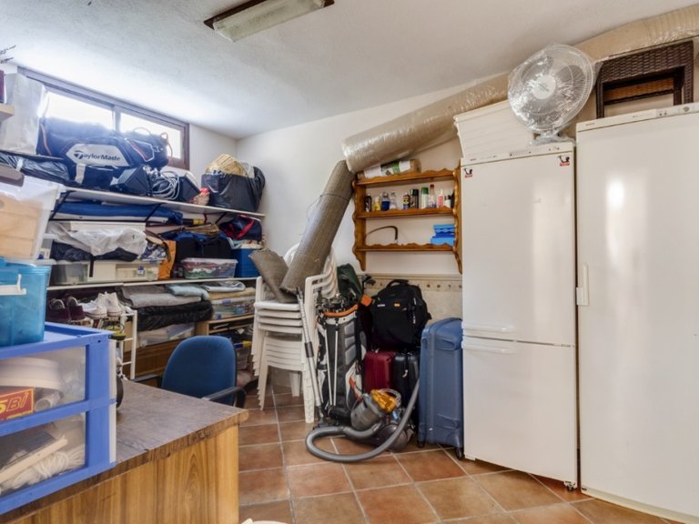 Villa for Sale in Alhaurín El Grande, Malaga 45