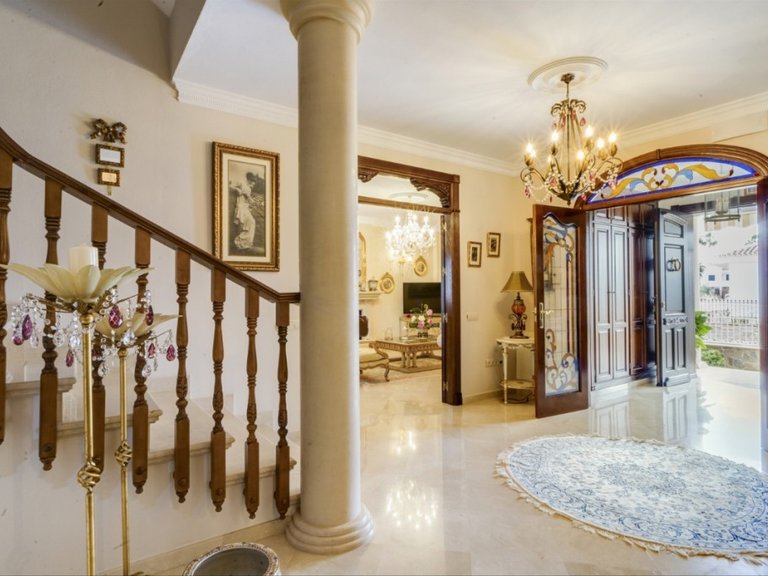 Villa for Sale in Alhaurín El Grande, Malaga 5