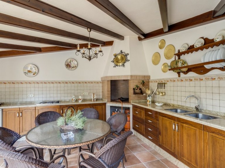 Villa for Sale in Alhaurín El Grande, Malaga 50