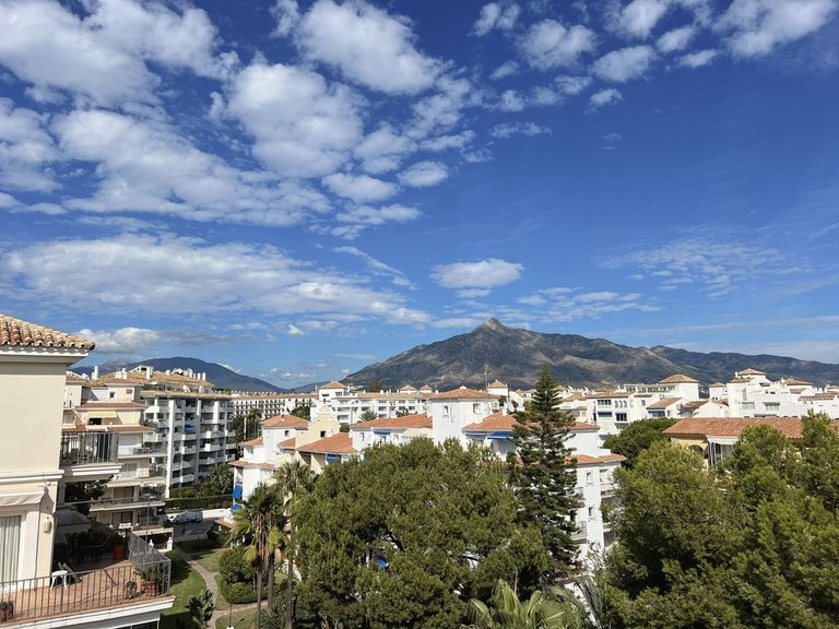 Apartment for Sale in Puerto Banús, Malaga 32
