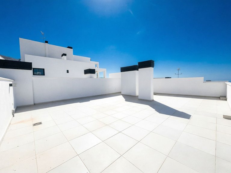 Penthouse for Sale in Benalmadena, Malaga 10
