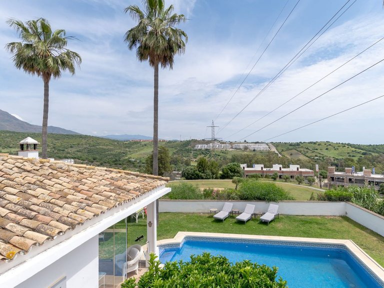Villa for Sale in Estepona, Malaga 4