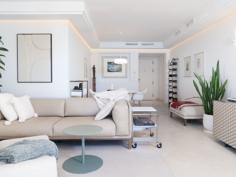 Apartment for Sale in Nueva Andalucía, Malaga 3