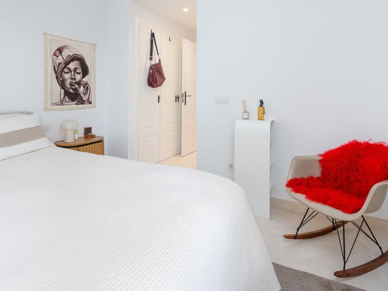 Apartment for Sale in Nueva Andalucía, Malaga 31