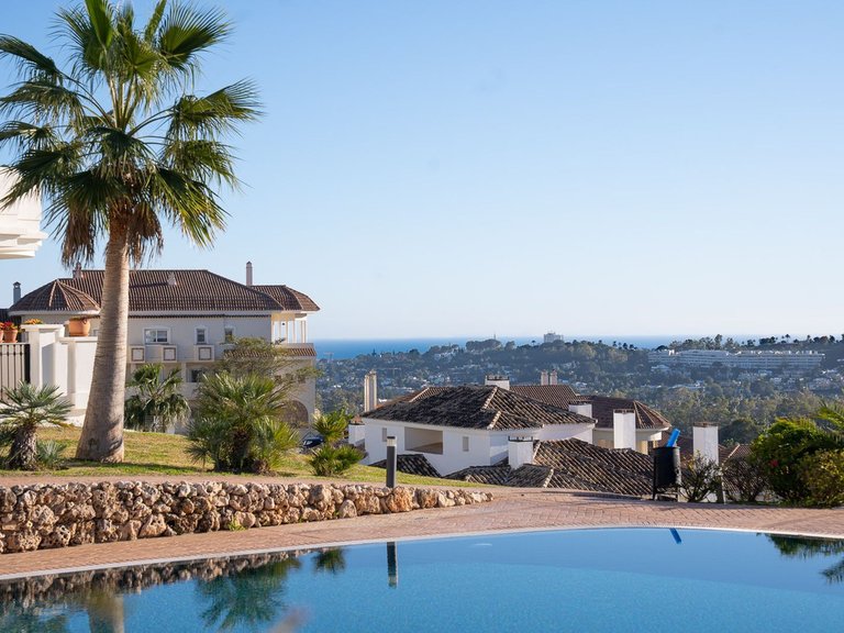 Apartment for Sale in Nueva Andalucía, Malaga 47