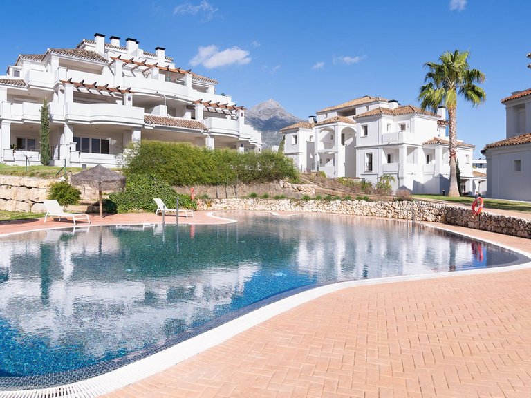 Apartment for Sale in Nueva Andalucía, Malaga 49