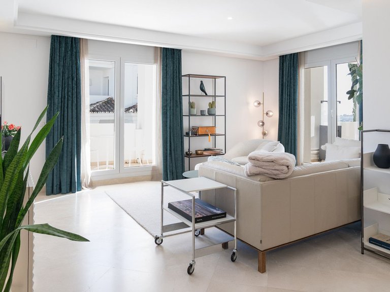 Apartment for Sale in Nueva Andalucía, Malaga 6