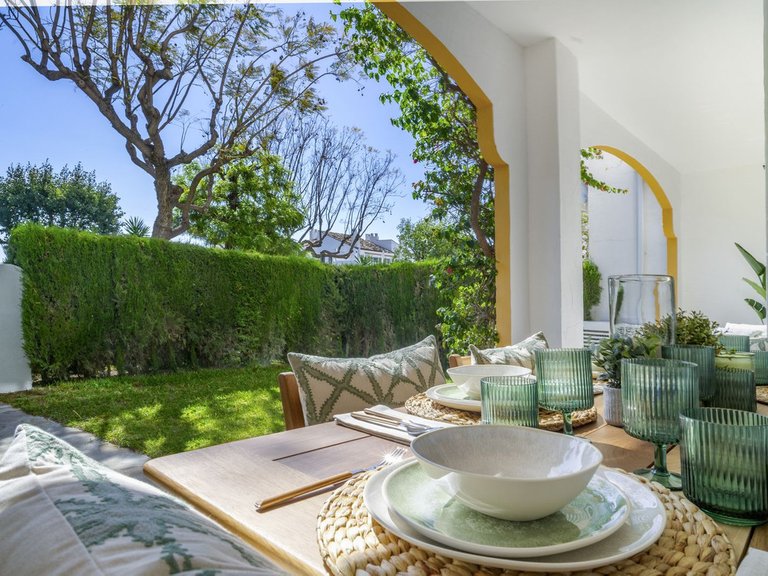 Apartment for Sale in Nueva Andalucía, Malaga 2