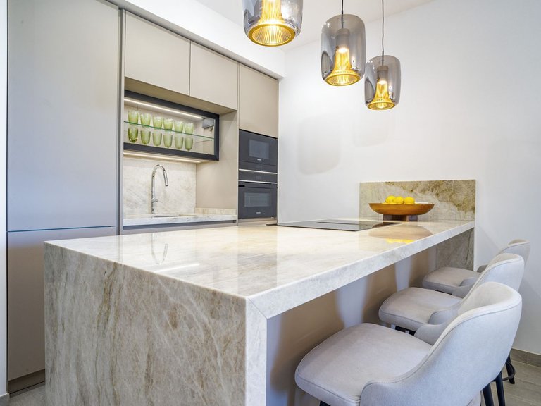 Apartment for Sale in Nueva Andalucía, Malaga 20