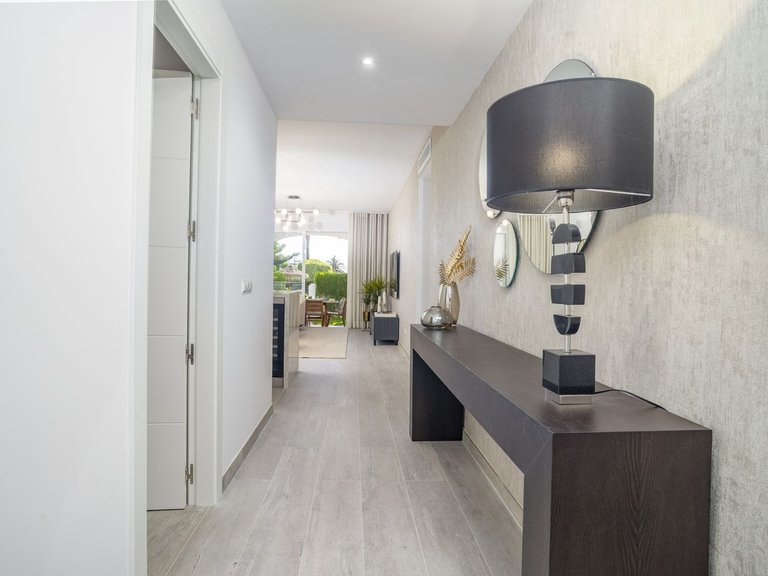 Apartment for Sale in Nueva Andalucía, Malaga 38