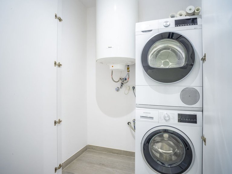 Apartment for Sale in Nueva Andalucía, Malaga 40