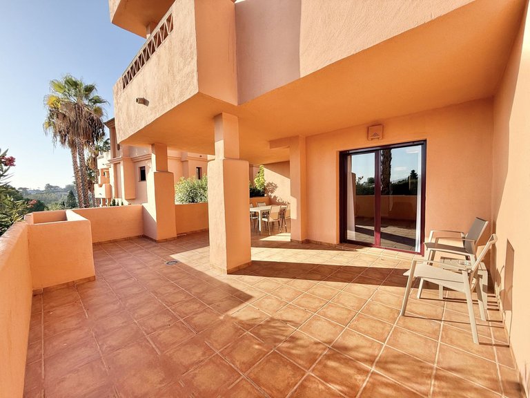 Apartment for Sale in Benahavís, Malaga 1