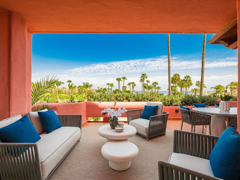 Apartment for Sale in New Golden Mile, Malaga 15