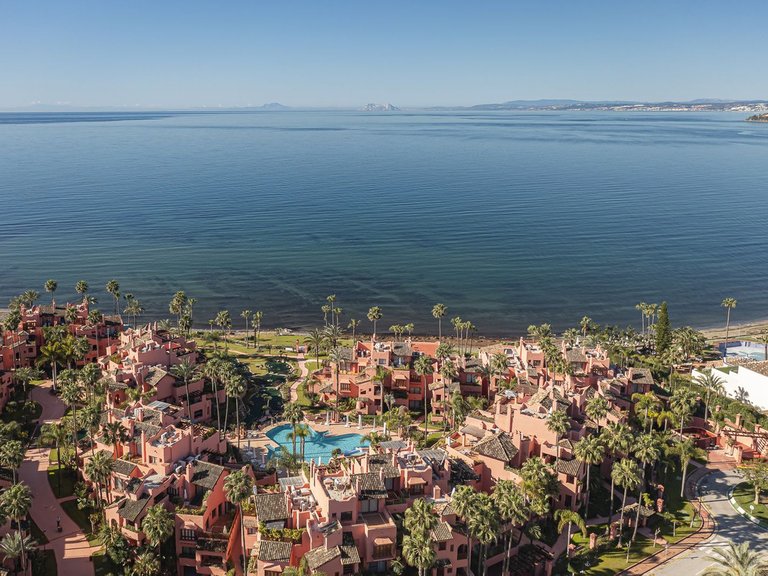 Apartment for Sale in New Golden Mile, Malaga 22