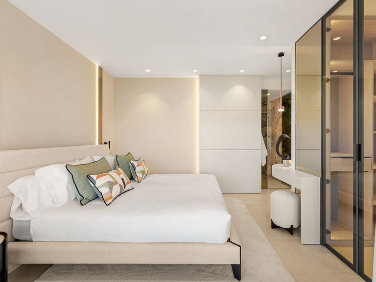 Apartment for Sale in New Golden Mile, Malaga 7