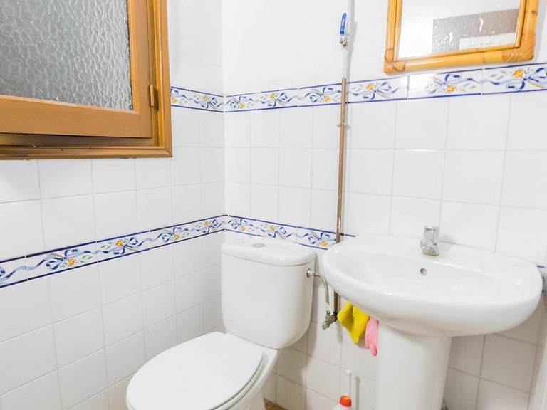 Villa for Sale in Marbella, Malaga 35