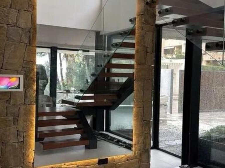 Villa for Sale in Marbella, Malaga 5