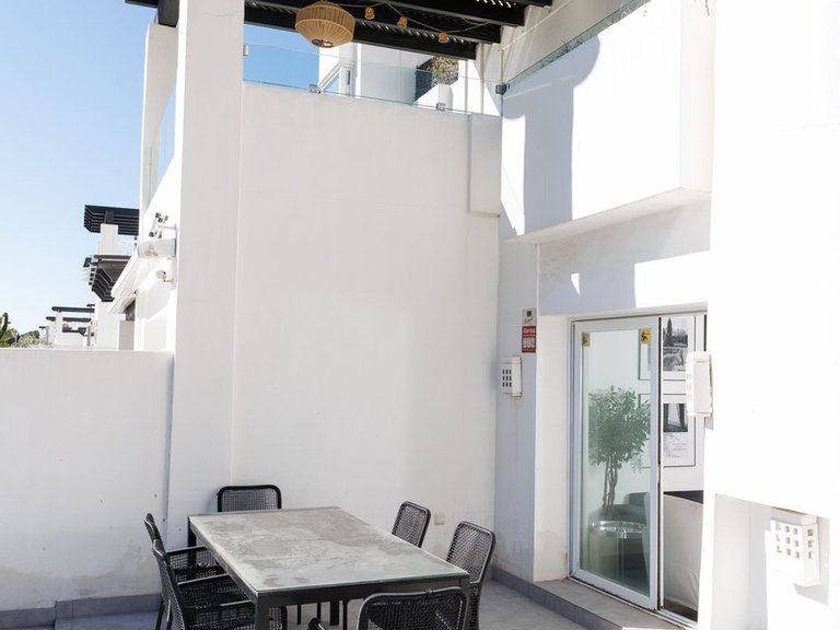 Apartment for Sale in Benahavís, Malaga 12