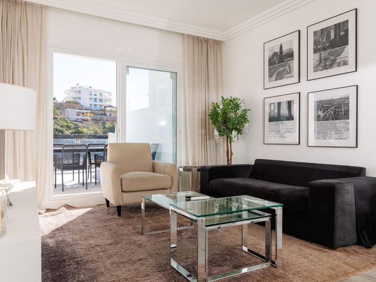 Apartment for Sale in Benahavís, Malaga 14