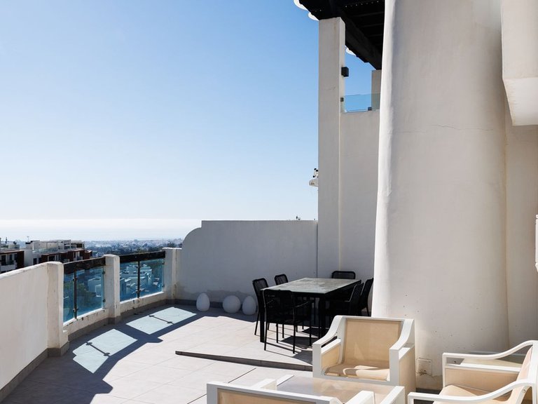 Apartment for Sale in Benahavís, Malaga 2