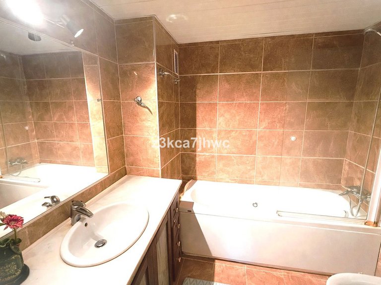 Apartment for Sale in Estepona, Malaga 11