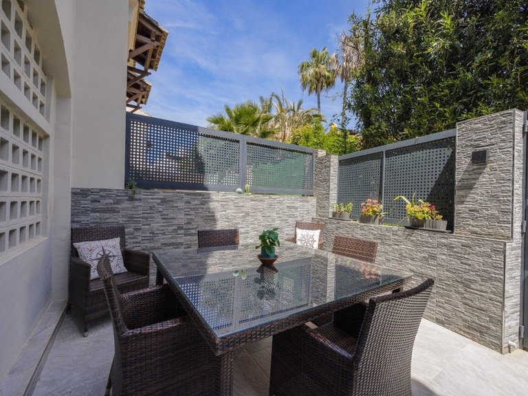 Villa for Sale in Nagüeles, Malaga 10