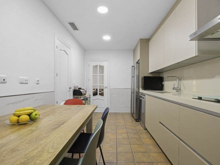 Villa for Sale in Nagüeles, Malaga 14