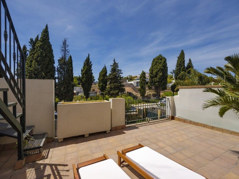 Villa for Sale in Nagüeles, Malaga 5