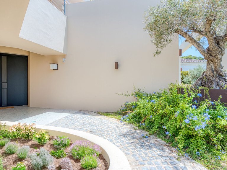 Villa for Sale in Elviria, Malaga 26