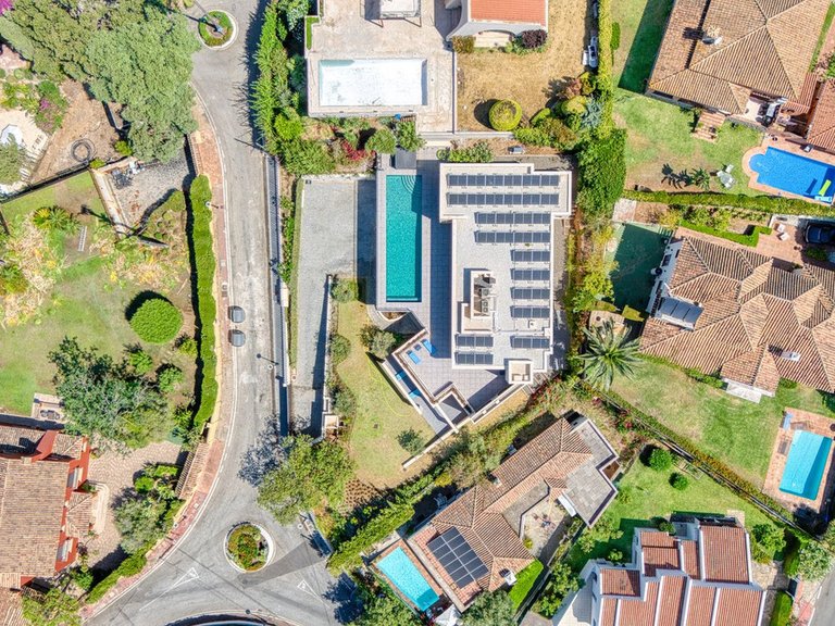 Villa for Sale in Elviria, Malaga 27